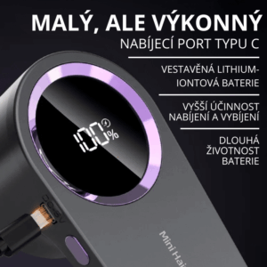 Černý přenosný nabíjecí adaptér s USB-C portem a digitálním displejem, zobrazující 100% stav baterie, s fialovým podsvícením a vestavěnou lithium-iontovou baterií.