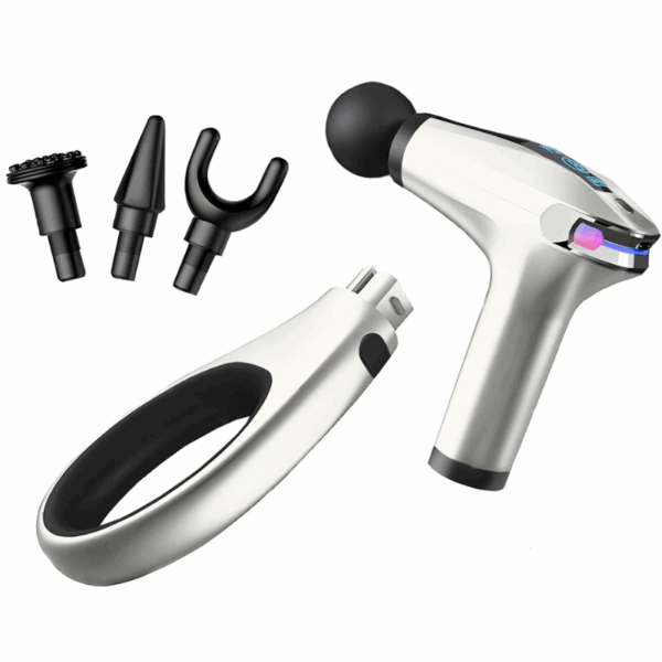 Stříbrný masážní přístroj s ergonomickou rukojetí a několika vyměnitelnými nástavci pro uvolnění svalů a regeneraci těla.