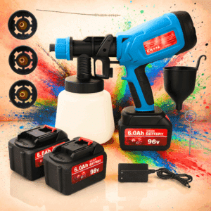 Modrá akumulátorová elektrická stříkací pistole s příslušenstvím, včetně tří baterií 6.0Ah, nabíječky a nádobky na barvu, umístěná na barevném pozadí.